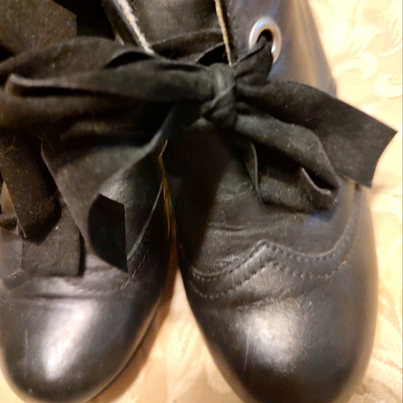 🐈⬛ Glorious RARE Vintage Hush Puppies Velvet Ribbon Spectator Booties - 7.5M - Picture 8 of 16